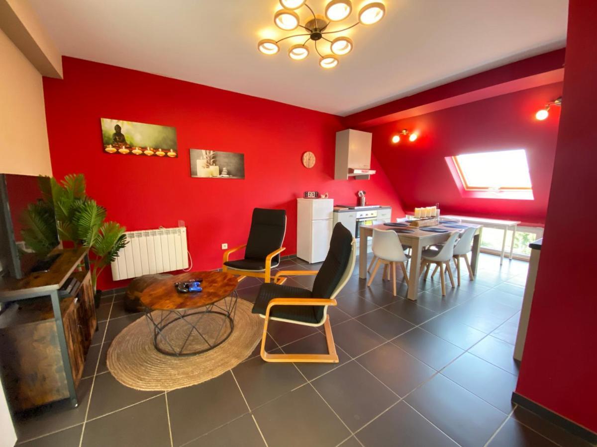 Cosy 2-Bedroom Apartment In The Center Of Hotton Buitenkant foto